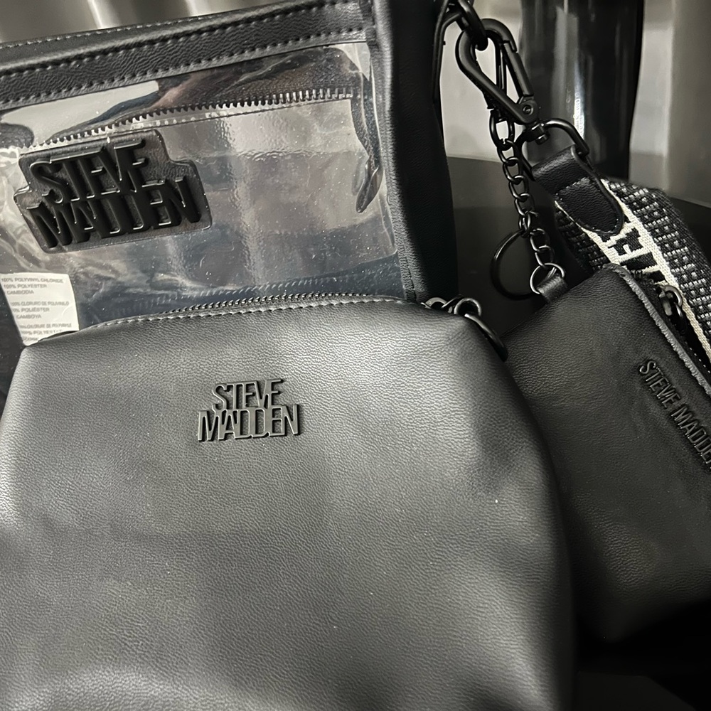 Steve Madden Black and Gray Men's Belt Bag Set